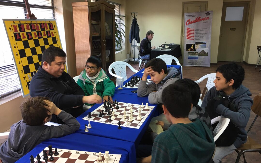 Ajedrez Escolar en Chile: Diferencia entre la labor formativa y competitiva Por el Maestro FIDE Marcelo Jorquera